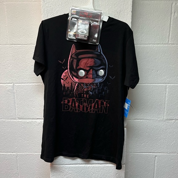 Funko Pocket Pop Batman with Black and Red Design - Picture 1 of 5